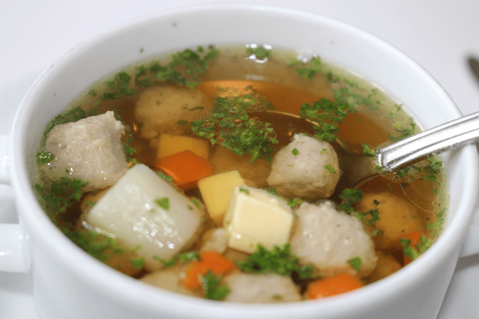 Hochzeitssuppe