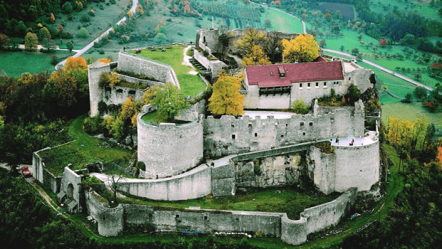 The ruler of the ruins: Hohenneuffen Castle